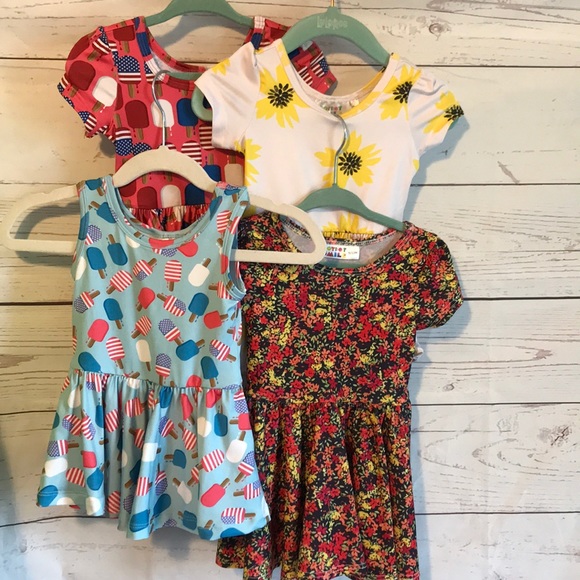 Dot Dot Smile Other - Lot of 4 baby girl dresses